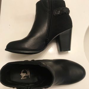 (Brand new) New directions black booties!